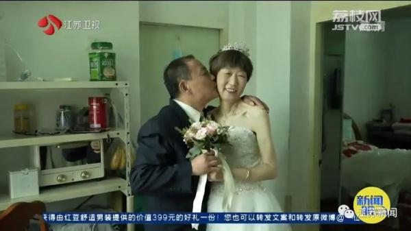 一群90后和00后持续7年，记录下了350多对“不老爱情”