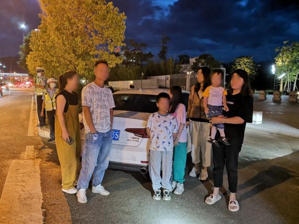 交通安全这份“暑假作业”， 你在认真做吗？