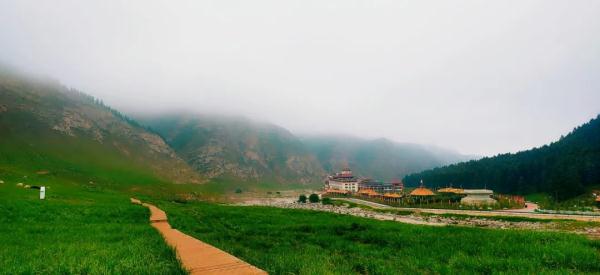 雨后的冰沟河,云雾缭绕,仙气十足! 雨后的冰沟河,云雾缭绕,仙气十足!