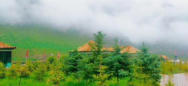 雨后的冰沟河,云雾缭绕,仙气十足! 雨后的冰沟河,云雾缭绕,仙气十足!