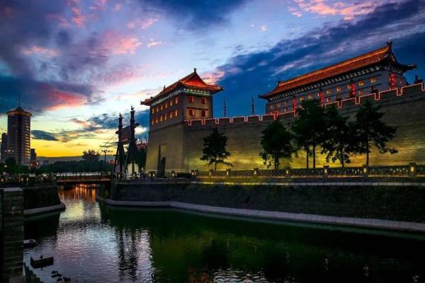 周末两天高温持续 午后多分散性雷阵雨 外出注意防范 周末两天高温持续 午后多分散性雷阵雨 外出注意防范