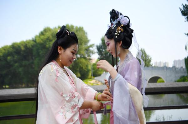汉服造型师——让更多年轻人喜欢传统服饰