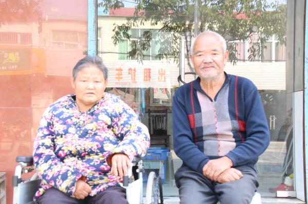 合肥这群人免费给乡村老人拍照，背后故事太动人