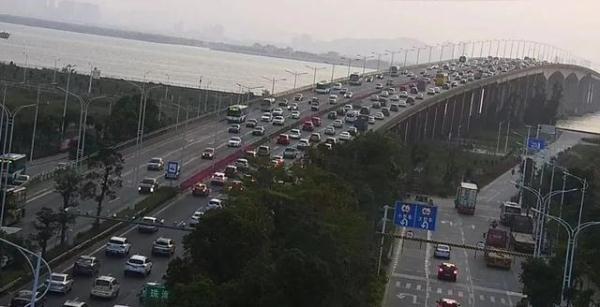 新台风胚胎正在酝酿中！珠海暴雨继续下！家有老人小孩的一定注意！