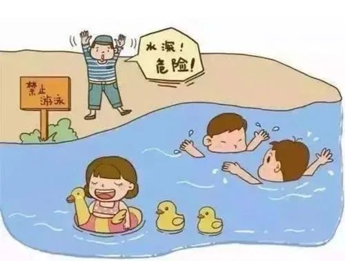 惊险！男童泳池玩水被排水口一秒吸入……