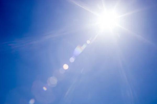 南方多地冲击今年首个40°C 华北黄淮周末雨水再度发展