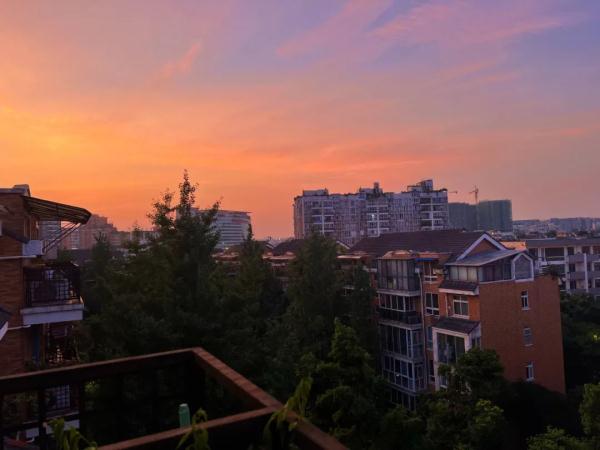 高温预警升级，成都今起三天最高温均可达39℃左右
