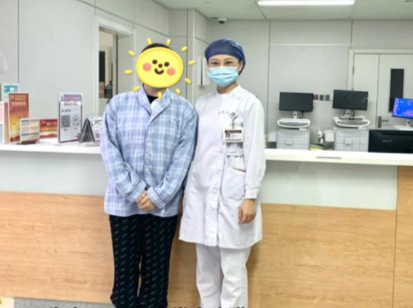 女孩撸猫导致肺部感染，医生提醒这几点很重要