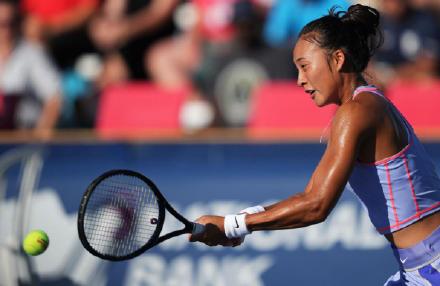 WTA多伦多站郑钦文晋级8强 击败前美网冠军,郑钦文:我的实力比她强 WTA多伦多站郑钦文晋级8强 击败前美网冠军,郑钦文:我的实力比她强