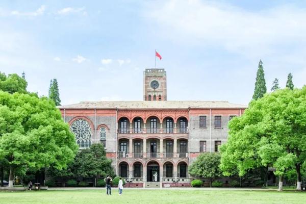 除了买优惠票，录取通知书还能用来……