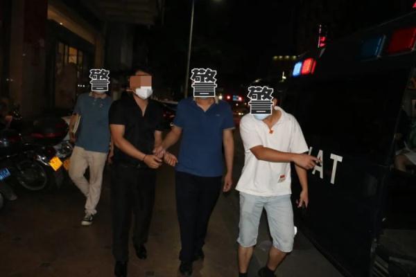 一卖淫团伙41人落网！在酒店提供特殊服务，并安插“明哨”和“暗哨”望风
