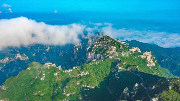 河北涞源：白石山云海