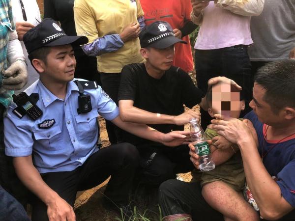 广西藤县深山失踪68个小时的3岁男童找到啦！