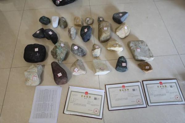 肥西公安局破获“赌石”诈骗案！
