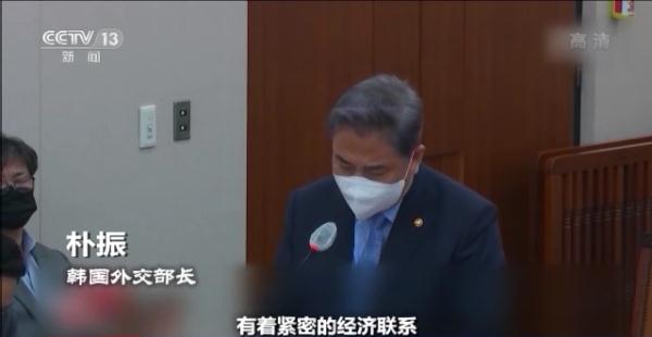 美国芯片法案——“胡萝卜+大棒”的老套路