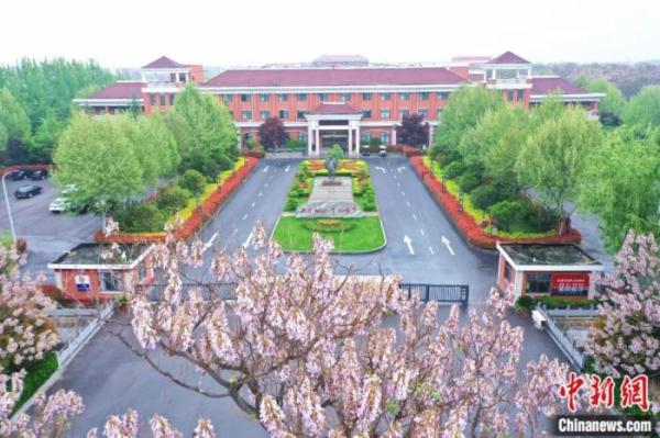 人这一辈子，一定要去一趟兰考