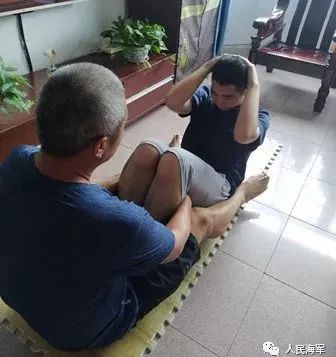 从军娃到军人！“兵王”儿子考上军校