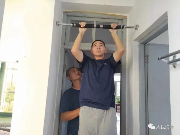 从军娃到军人！“兵王”儿子考上军校