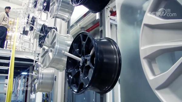 焦点访谈:隐形冠军 车行天下 “件”布全球 焦点访谈:隐形冠军 车行天下 “件”布全球