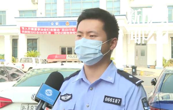 上海爷叔购物车上放推车?暗藏玄机 上海爷叔购物车上放推车?暗藏玄机