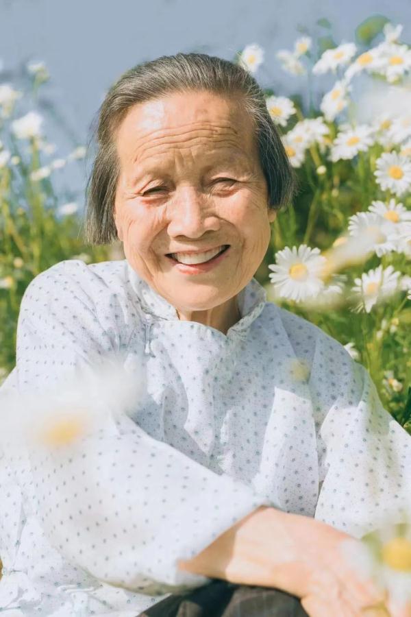 苏州外婆全网刷屏！有人笑着笑着泪目了