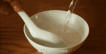 用开水烫一下碗能杀菌吗? 用开水烫一下碗能杀菌吗?