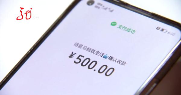 西瓜一切一股水，卖瓜商贩难自夸 ，要找瓜农讨说法