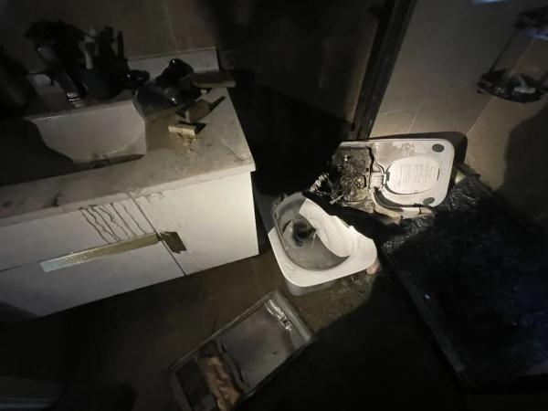 万万没想到！家里的马桶也能着火？