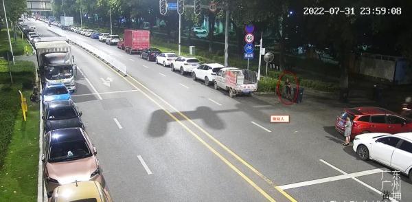 停车务必锁好车门！广州黄埔警方破获“拉车门”盗窃系列案