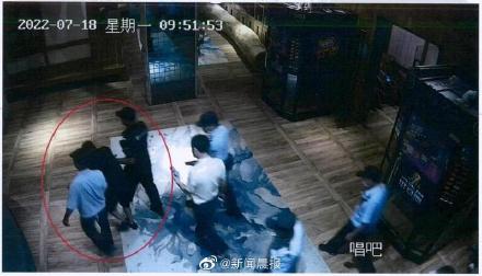 男子为吃霸王餐多次吞下打火机 涉寻衅滋事罪被批捕