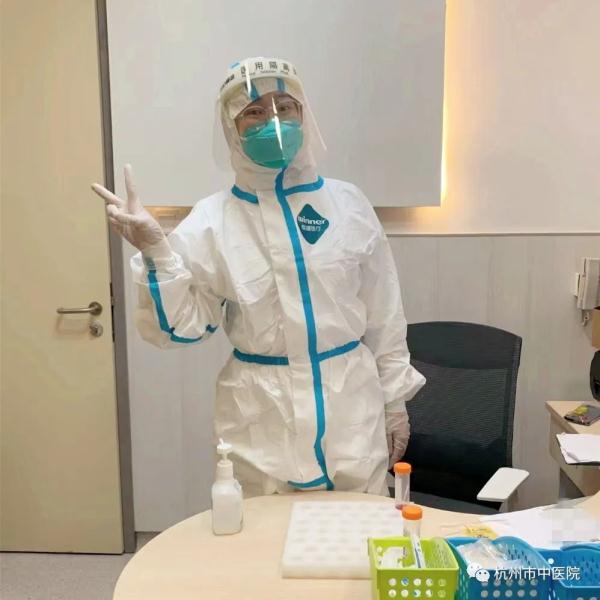 今天中午，杭州一避暑胜地有男孩溺水！生命垂危！那一刻，两个孩子的妈妈哭了…