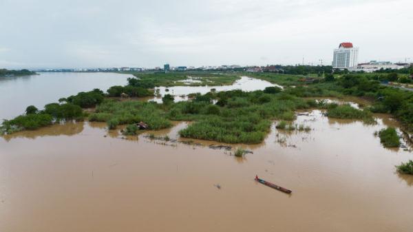 老挝万象:涨水的湄公河 老挝万象:涨水的湄公河