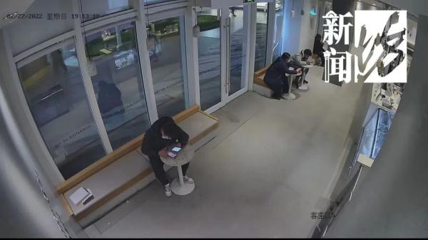 3个月打翻800多杯？上海8名快递员因“送奶茶”被捕！