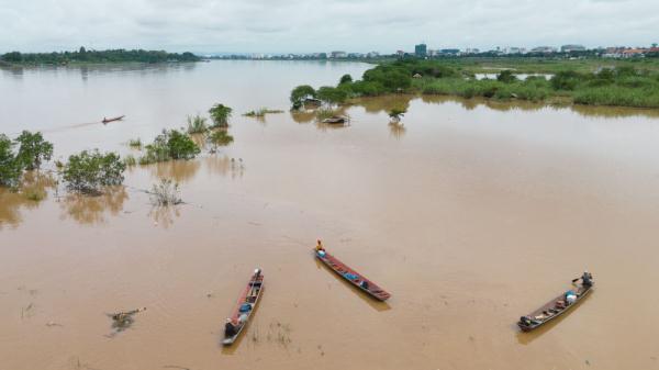 老挝万象:涨水的湄公河 老挝万象:涨水的湄公河