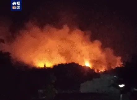 四川、重庆多地突发山火!最新情况→ 四川、重庆多地突发山火!最新情况→