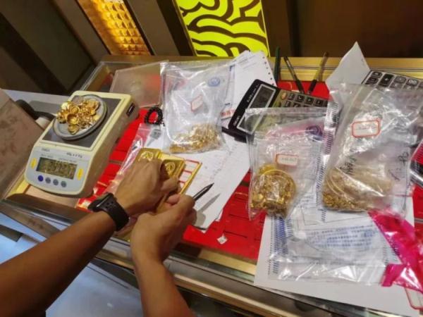 涉案金额130余万元!桂林警方破获“黄金大案” 涉案金额130余万元!桂林警方破获“黄金大案”