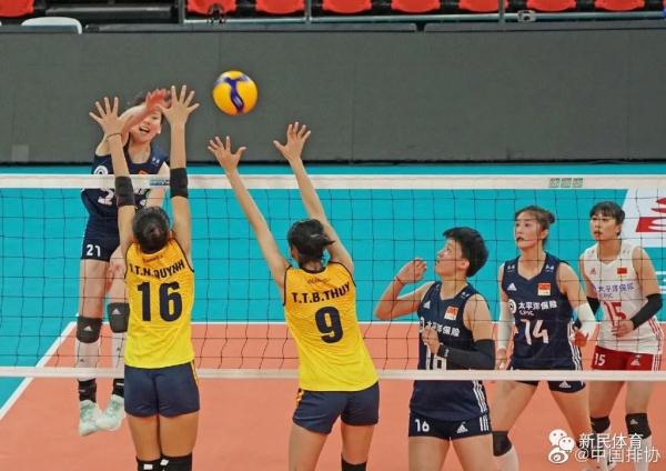 中国女排亚洲两连胜！20岁小将周页彤成头号功臣