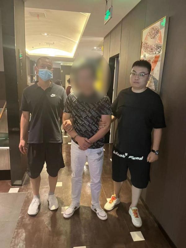 两年穷追不舍,4名卖淫团伙组织者窜逃多地终落网 两年穷追不舍,4名卖淫团伙组织者窜逃多地终落网