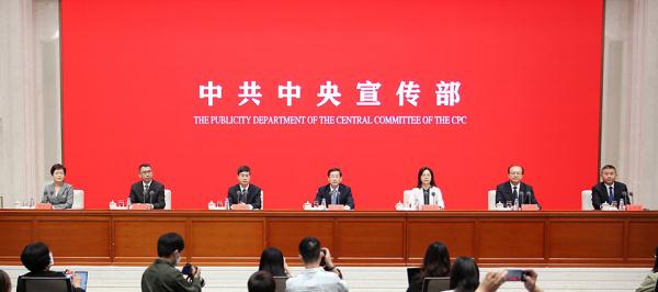 截至2021年底网络音乐市场规模是2012年的13.8倍