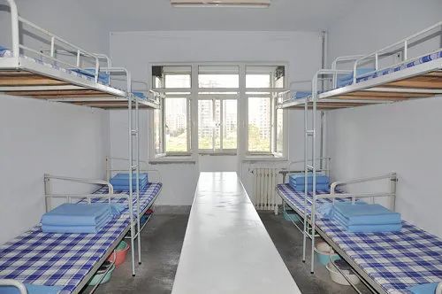 宿舍里，哪个床位比较好？