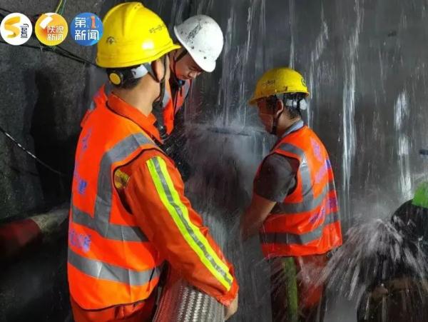 66天，抽排水量251万立方！安岚高速大巴山隧道涌水得到有效控制