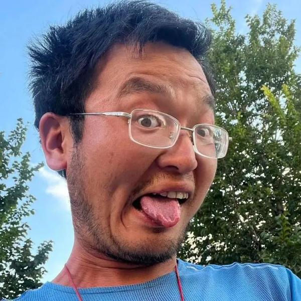 山东小伙从欧洲骑马回老家！预计明年底抵达