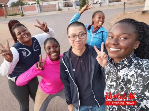 福州这位医生，两年没回家！只为……