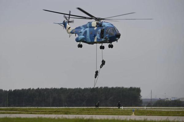 鹰击长空！2022年空军航空开放活动·长春航空展燃情开幕~