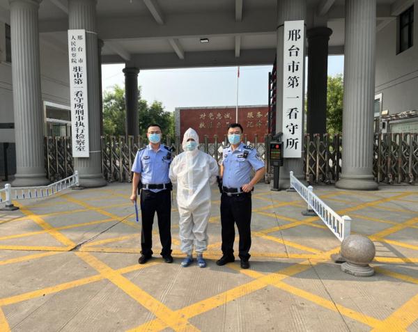 二人醉驾，却有四人被判刑，不冤！