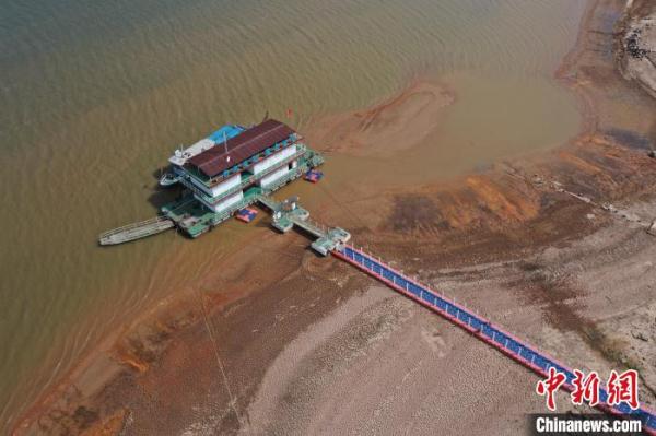 探访抗旱三级应急响应下的赣江南昌段：居民生活用水保障正常