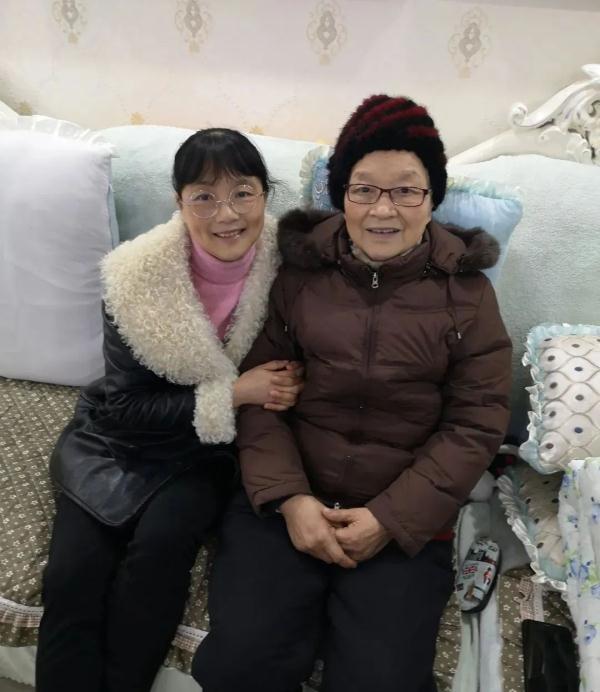 这次“重返讲台”，她从教师变成大体老师