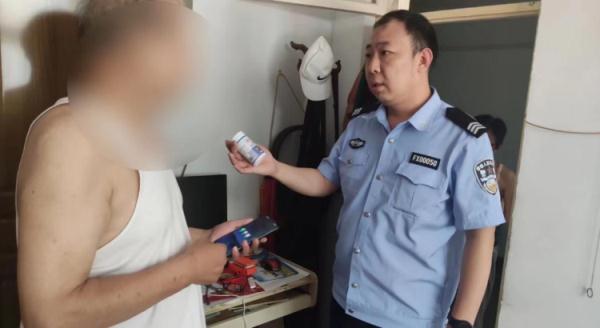“再晚几秒就危险了” 河北一辅警一口气冲上三楼……