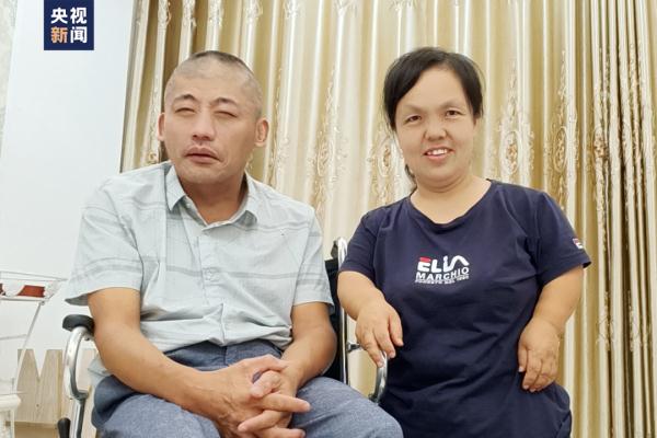 “袖珍妈妈”摆摊卖气球,做了这件大事! “袖珍妈妈”摆摊卖气球,做了这件大事!