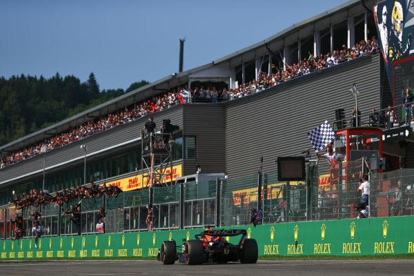 F1｜比利时大奖赛赛况 &nbsp;维斯塔潘夺冠 周冠宇第十四